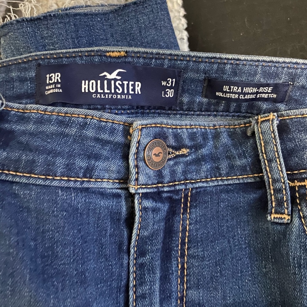 Hollister Jeans